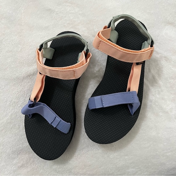 NWOT Teva Flatform Universal Women’s Platform Sandal in Sherbert Multi Size 9 - Picture 1 of 8